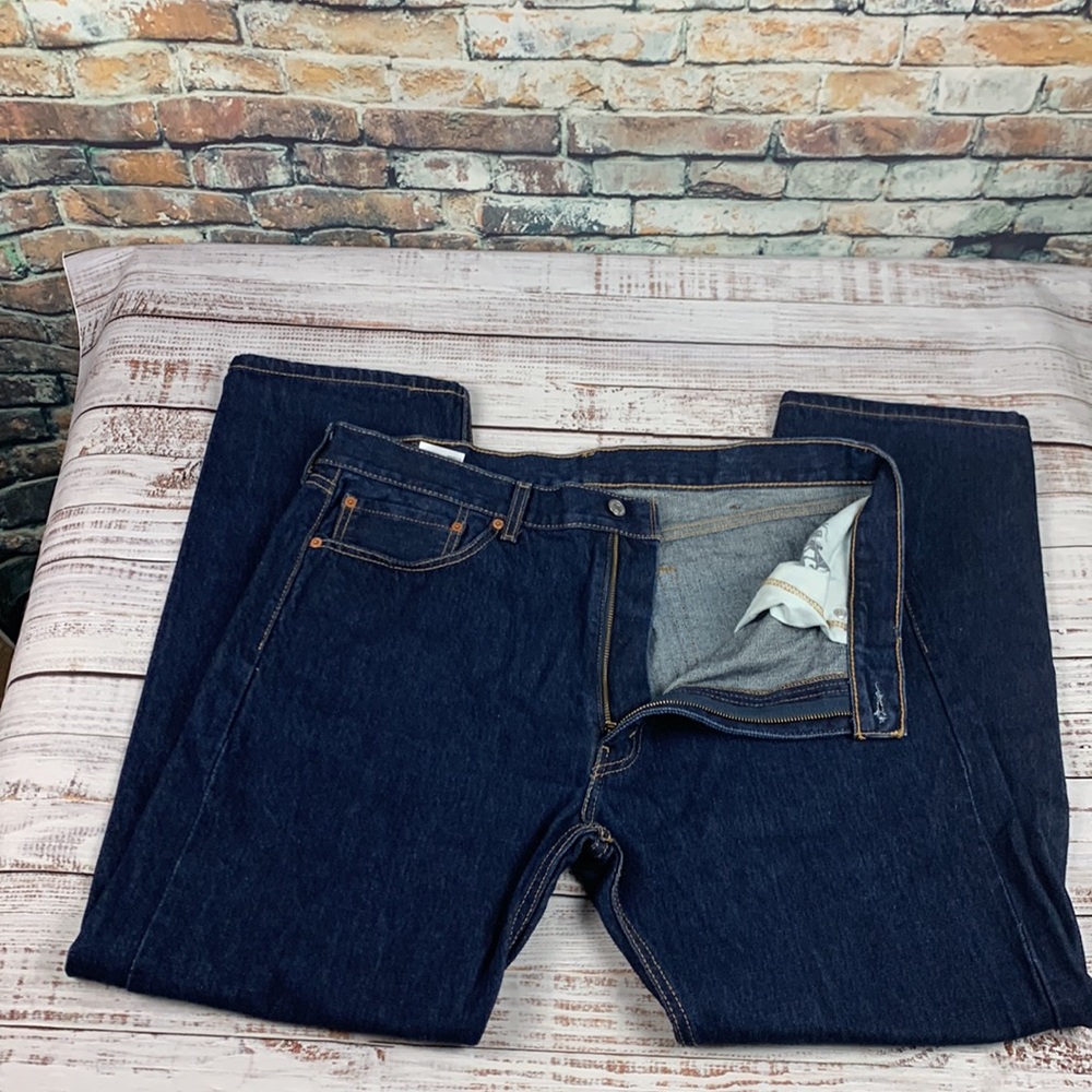 Levi Strauss “505” Straight leg blue jeans
size 38 x 30 - Picture 2 of 13